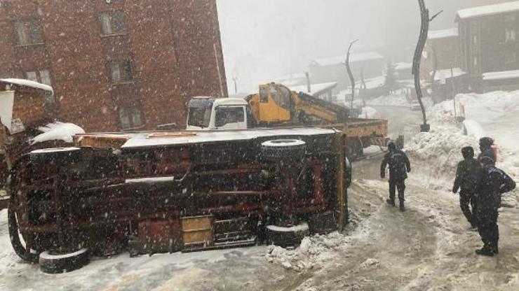 Ayder Yaylası’nda karavan devrildi: 1 yaralı