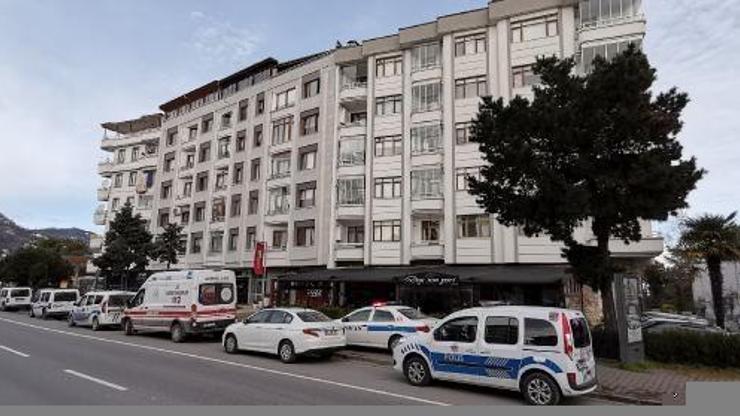 2 gündür haber alınamayan yaşlı kadın evinde ölü bulundu