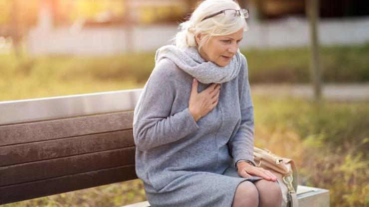 60 yaş üstü kadın hastalığı: Kırık Kalp Sendromu En belirgin özelliği...