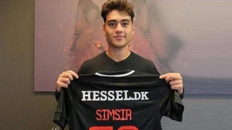 Aral Şimşir Trabzonspora geliyor