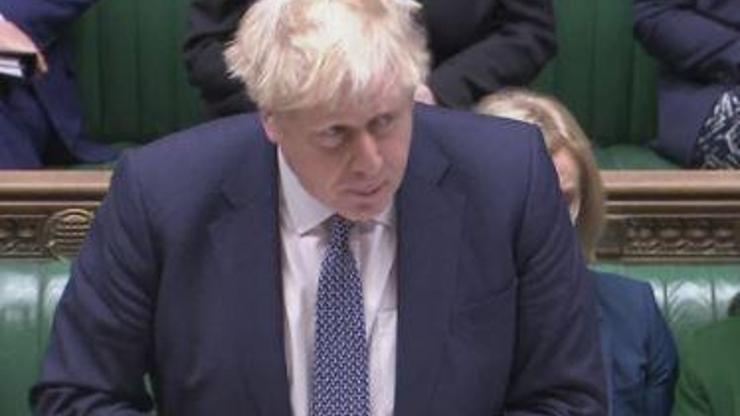Borıs Johnson parlamentoda özür diledi