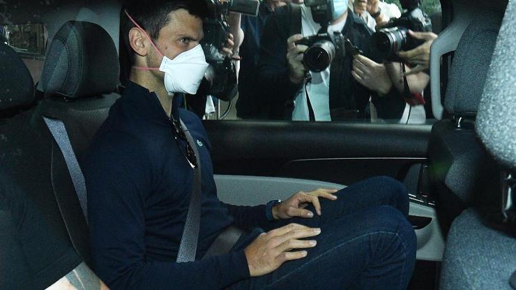 Avustralyadan sınır dışı edilen Djokovic Sırbistana döndü