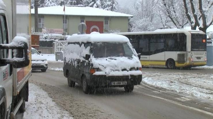 Bursada kar yağışı etkili oldu