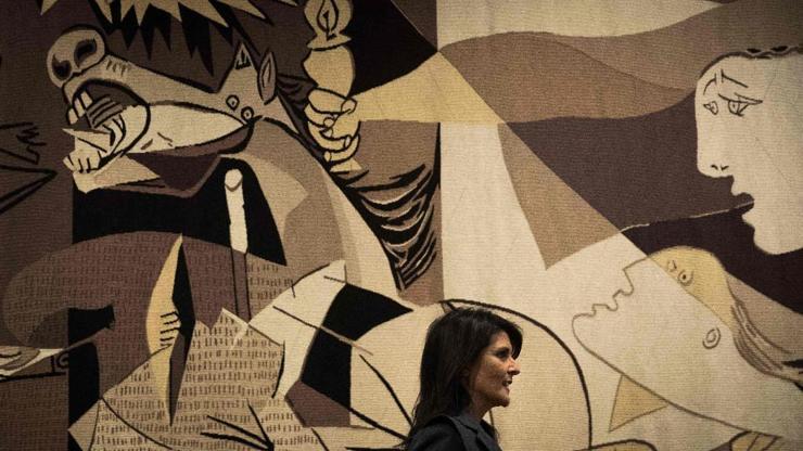 Rockefeller ailesi, Guernicanın işlendiği halıyı BMye geri gönderdi