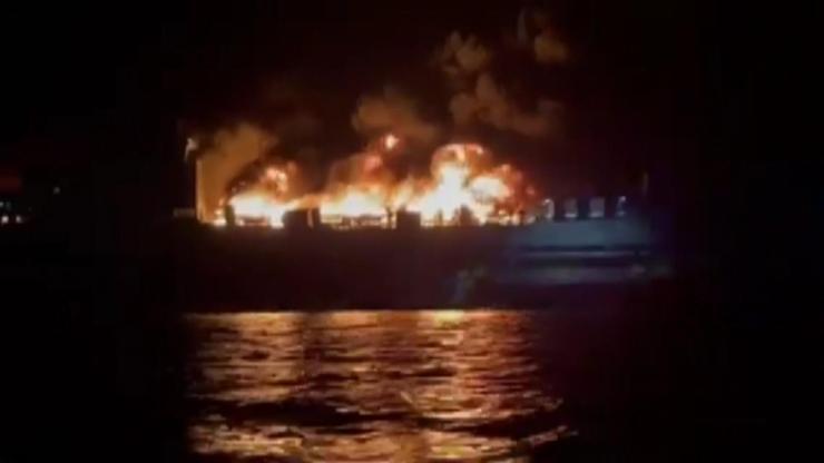 Yunanistan açıkladı Yolcu gemisinde yangın çıktı