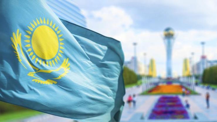 Kazakistan’da iktidar partisi Nur Otanın ismi değişti
