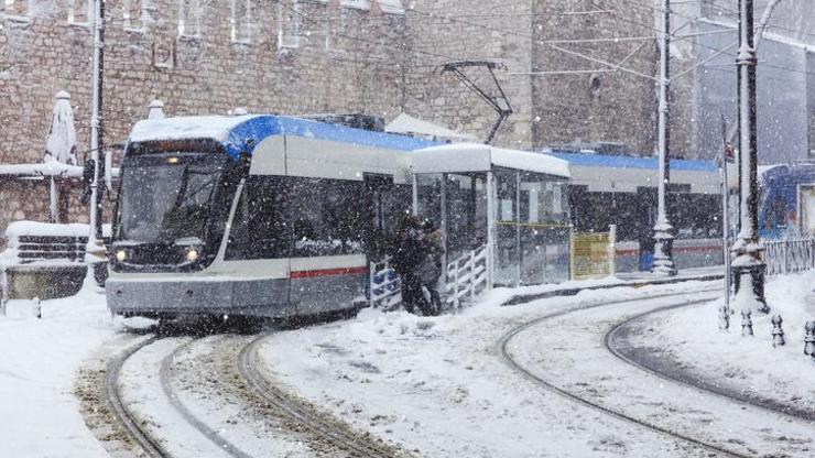 Bugün metro, metrobüs, tramvay ve Marmaray çalışıyor mu, kaça kadar