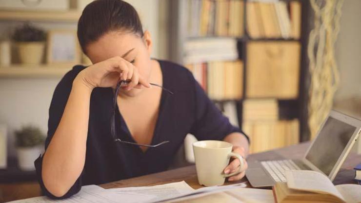İş stresi yaşayanlarda ruhsal problemler daha fazla görülüyor