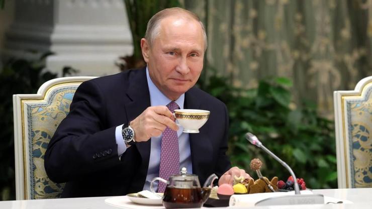 Yemek öncesi zehir testi, halk arasına karışan muhafızlar... İşte Putin’in çok konuşulan koruma ordusu