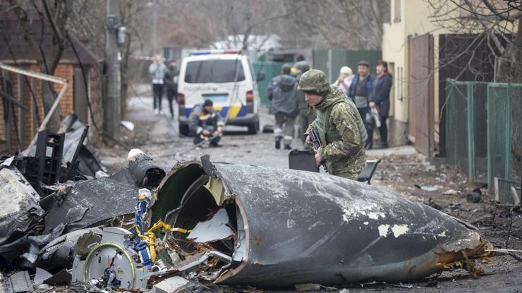 Rusya: “Kiev ve Çernihiv’de operasyonları azaltıyoruz”