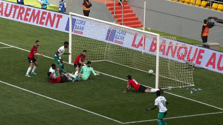 Senegal Mısırı yendi, Mohamed ve Salah penaltı kaçırdı