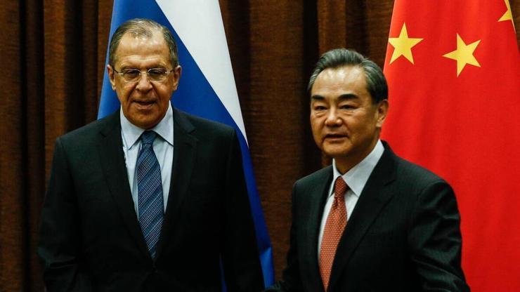 Rusya Dışişleri Bakanı Lavrov, Çinli mevkidaşı Wang ile görüştü