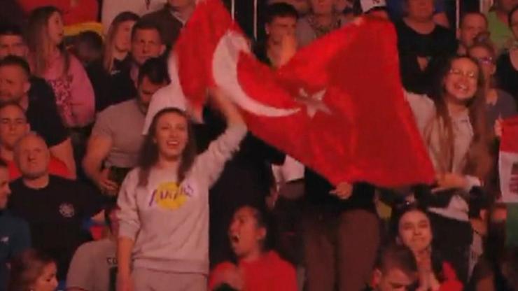 Güreşte iki altın madalya daha
