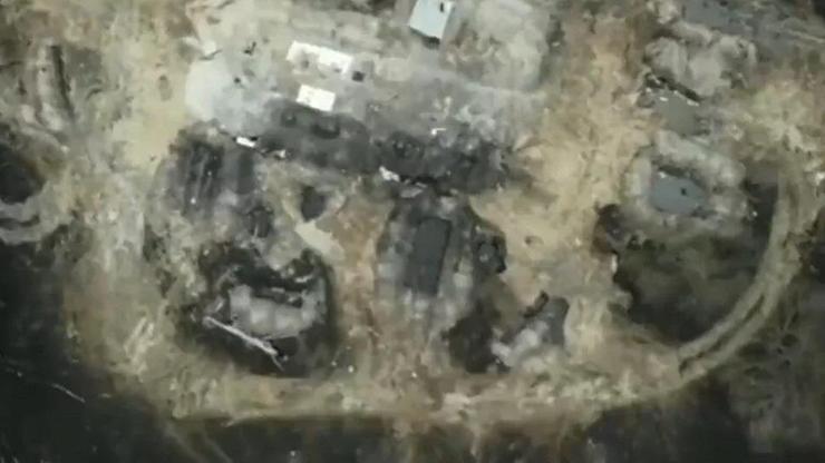 Görüntüler ortaya çıktı Rus birlikleri, Çernobilin en tehlikeli bölgesinde siper kazdı