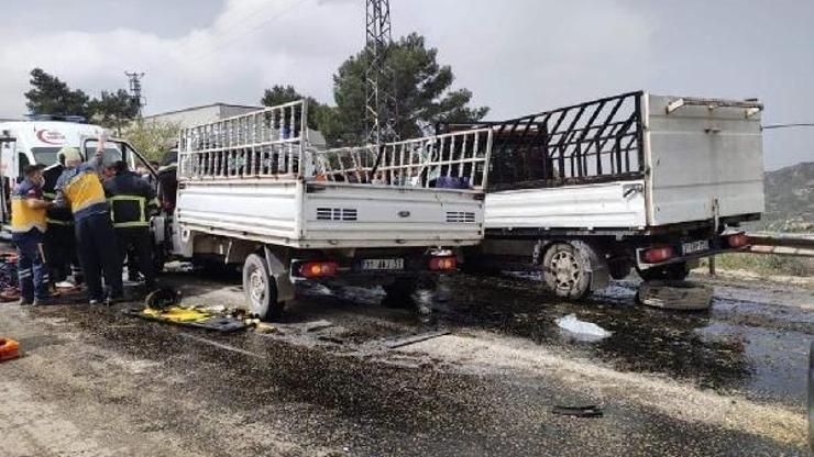 Hatay’da iki kamyonet çarpıştı: 1 ölü 3 yaralı
