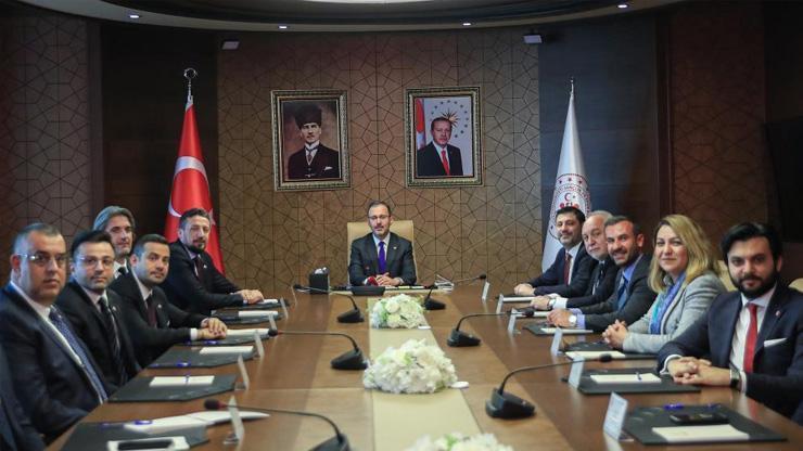Bakan Kasapoğlu TBF yönetimini kabul etti