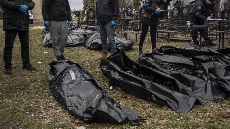 Önce Bucha şimdi de Kiev Yüzlerce ceset bulundu
