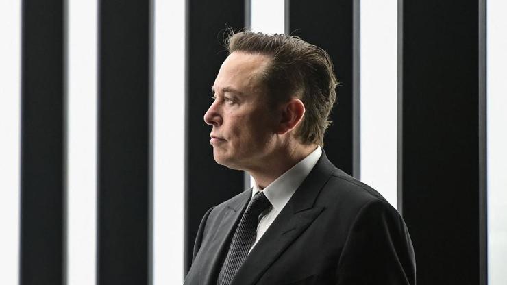 Şirketin en büyük hissedarı: Elon Musktan Twitter kararı