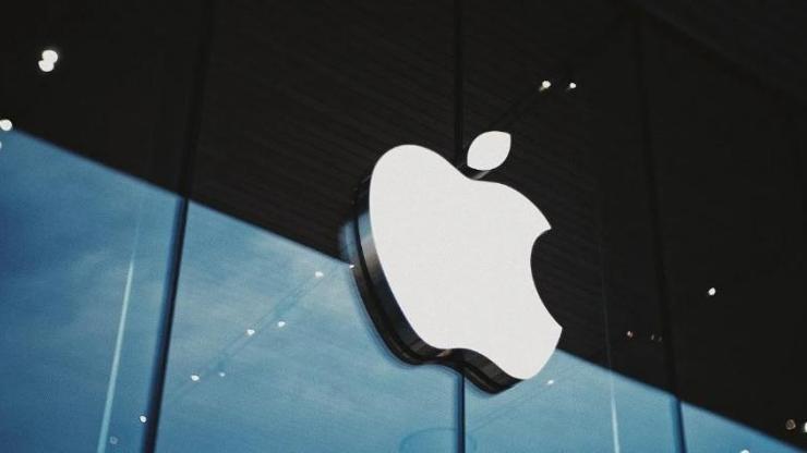 Apple, dokuz yeni Macbook modelini test etmeye başladı