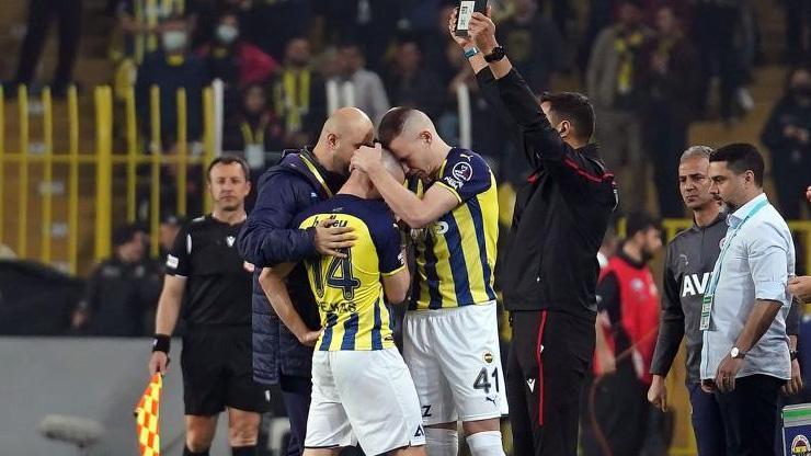 Son dakika... Fenerbahçede Pelkas sakatlandı
