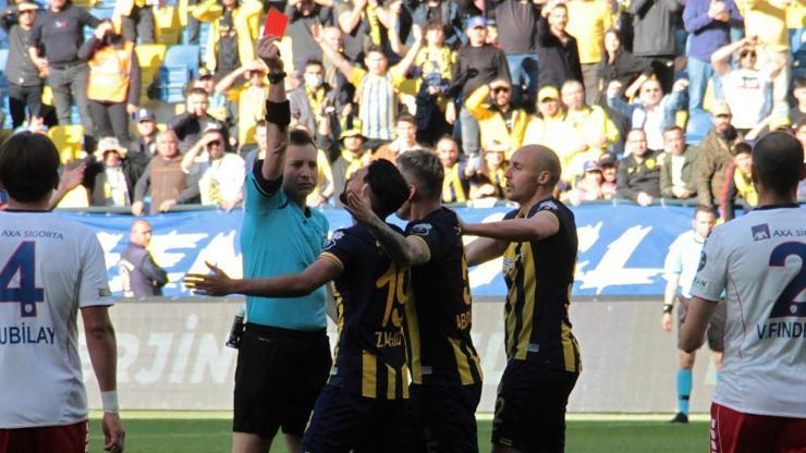 Ankaragücü hakem hatalarına isyan etti