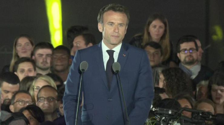 Fransa yeniden Macron dedi