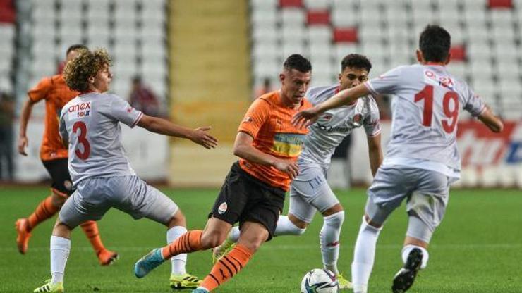 Antalyaspor dostluk maçında Shakhtar Donetsk’e 2-1 yenildi