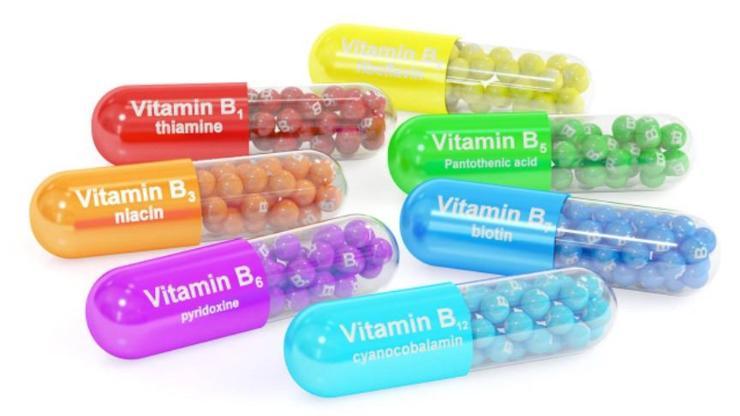 B12 vitamini eksikliğine bağlı anemi belirtileri