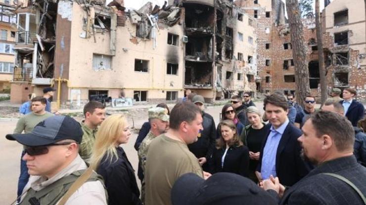 Belediye başkanı duyurdu: Kanada Başbakanı Trudeau, Irpini ziyaret etti