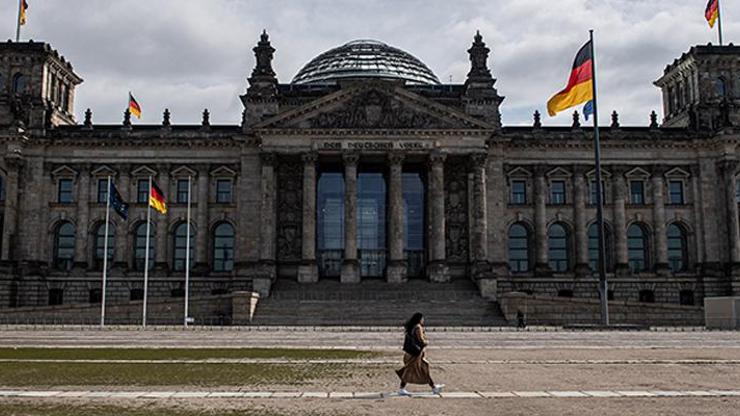 Almanyada siyasi suç oranlarında artış