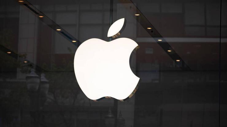 Dünyanın en değerli şirketi Apple tahtından oldu