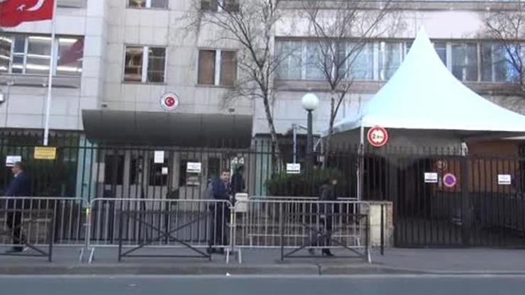 Türkiye’nin Paris Başkonsolosluğuna bombalı saldırı