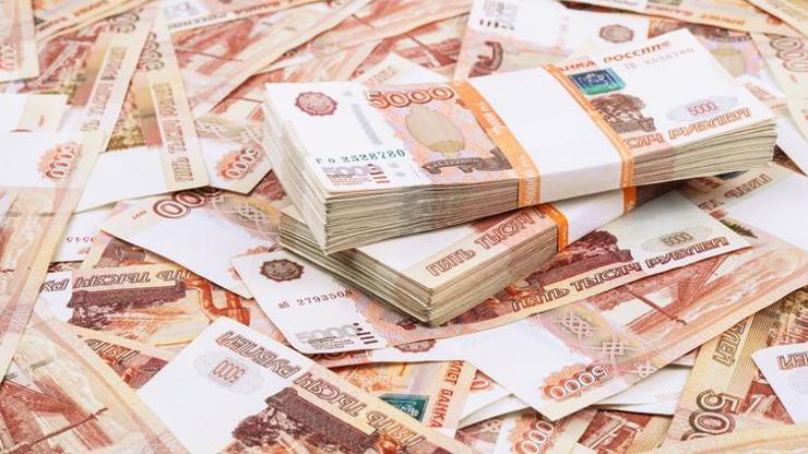 Ruble, Euro karşısında güçleniyor: 5 yılın zirvesine yaklaştı