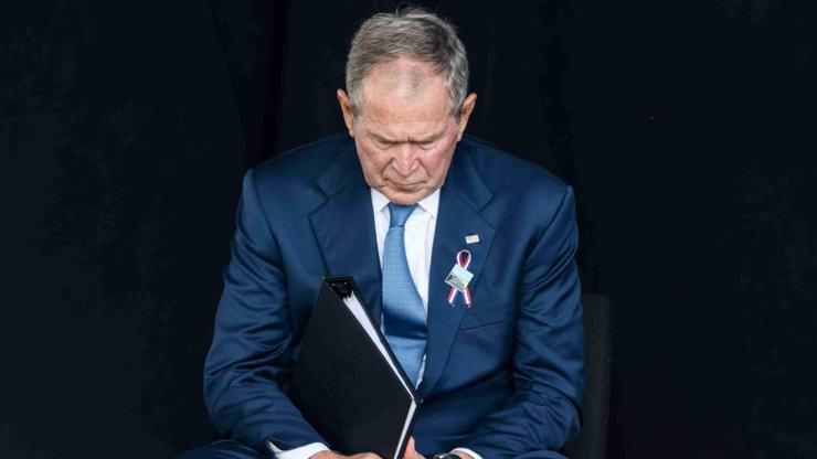 Sosyal medya onu konuşuyor Eski ABD Başkanı Bushtan Irak gafı