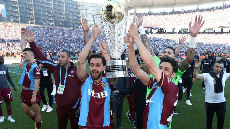 Son dakika... Nuri Şahinin ilk transferi Trabzonspordan