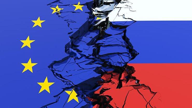 Avrupa Komisyonu Başkanı von der Leyen: Rus petrolüne ambargo uygulanmasında henüz anlaşmaya varılamadı