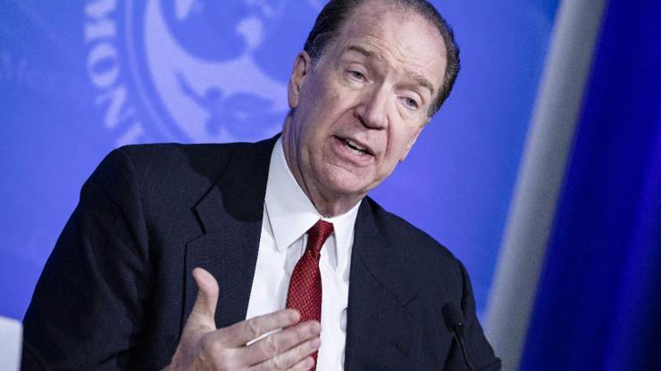 Dünya Bankasından endişelendiren uyarı: Küresel büyümeye sekte vurdu”