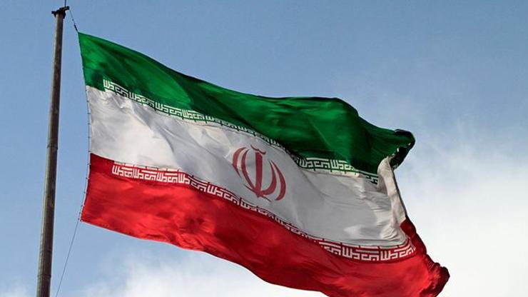 İranda kanlı doğum günü: 4’ü çocuk 8 ölü
