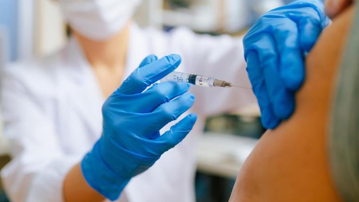 Kararla ülkedeki herkes korona virüs aşısı olabilecek