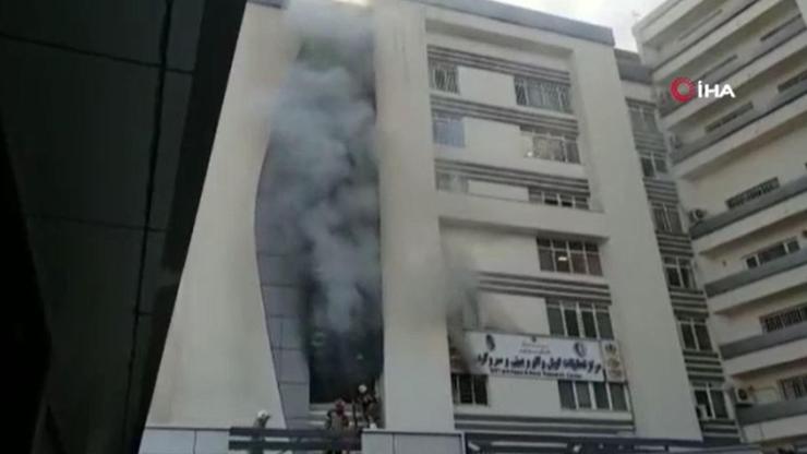 İranda hastanede yangın çıktı