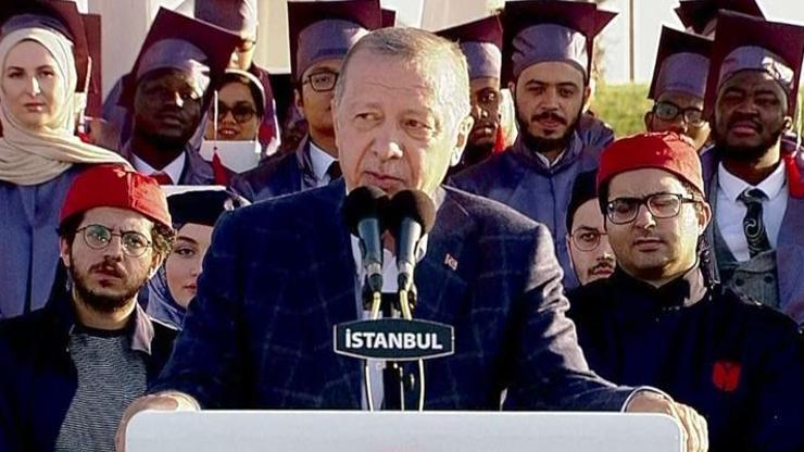 İbn Haldun Üniversitesi Mezuniyeti... Cumhurbaşkanı Erdoğan törende konuştu