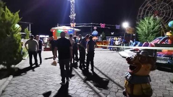 Lunaparkta eğlence treni raydan çıktı: 4 yaralı