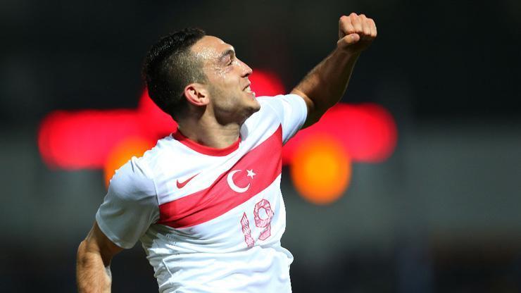 Mevlüt Erdinç futbol kariyerini noktaladı