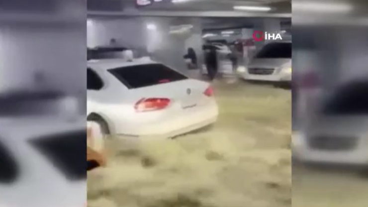 Güney Korede şiddetli yağış: Yeraltı otoparkını basan sularda 7 kişi boğuldu