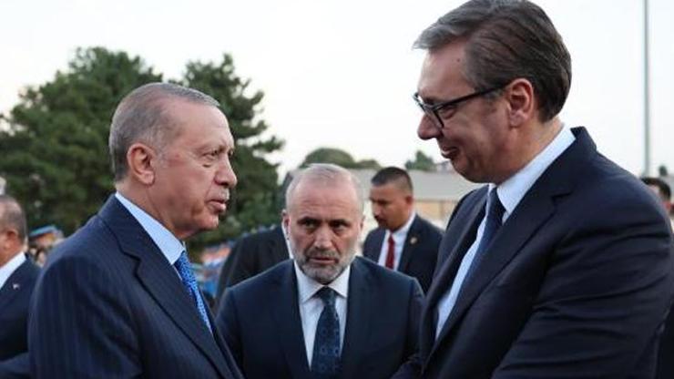 Sırbistan ziyaretini tamamlayan Erdoğan’ı mevkidaşı Vucic uğurladı