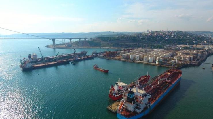 Türkiyenin limanlarında elleçlenen yük miktarı 365,1 milyon tona yükseldi