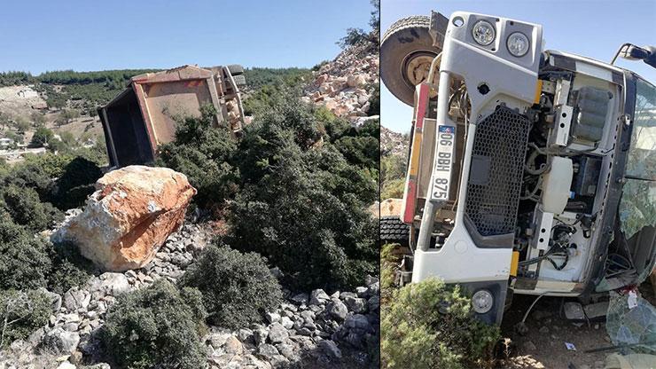 Hafriyat kamyonu 30 metreden yuvarlandı