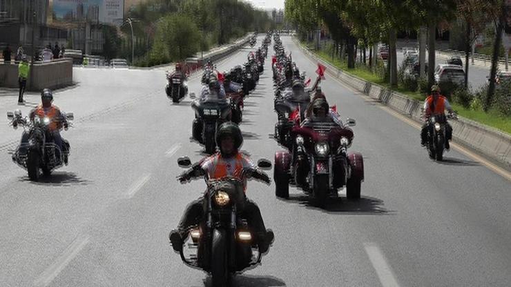 Motosiklet tutkunları Ankaradaydı
