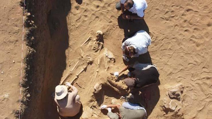 Antik kentte heyecanlandıran keşif: 4 bireyin iskeleti ortaya çıktı