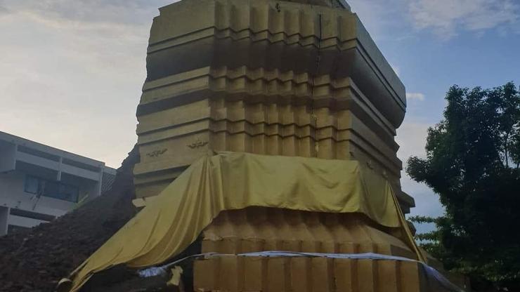 Taylandda 500 yıllık tapınakta çökme